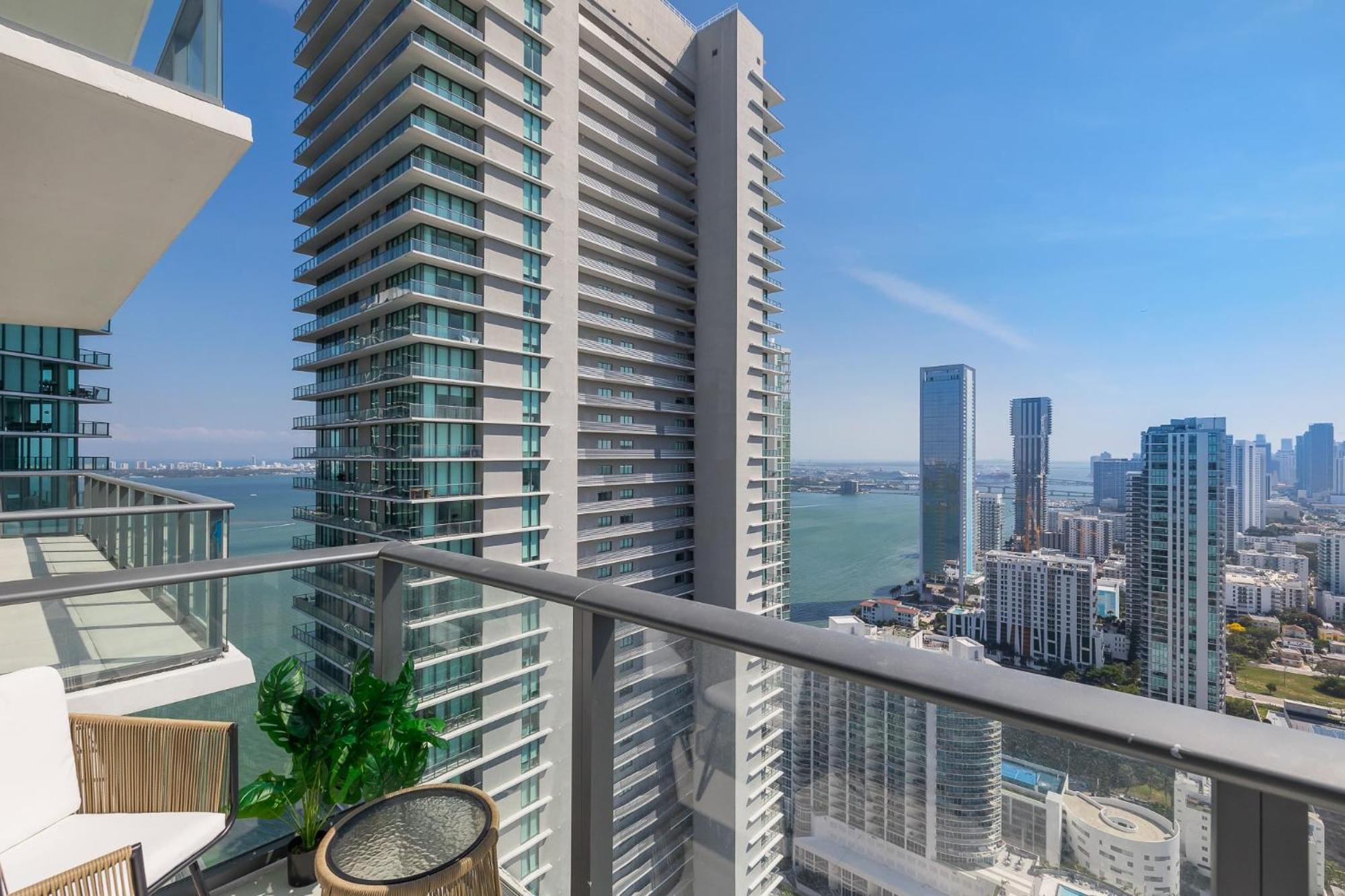 Unique High-Rise Condo In Miami Luaran gambar